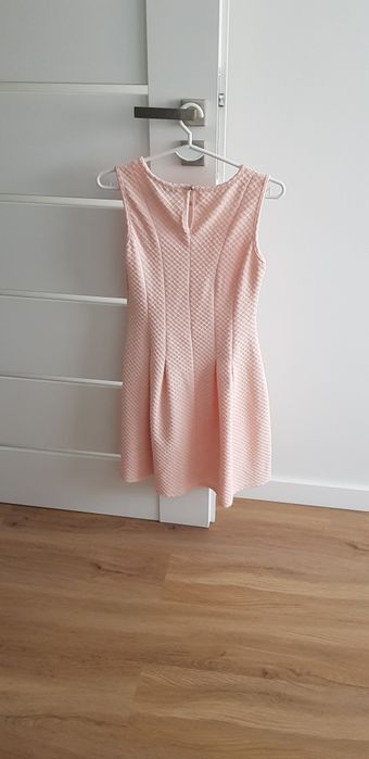 Sukienka na różne okazje