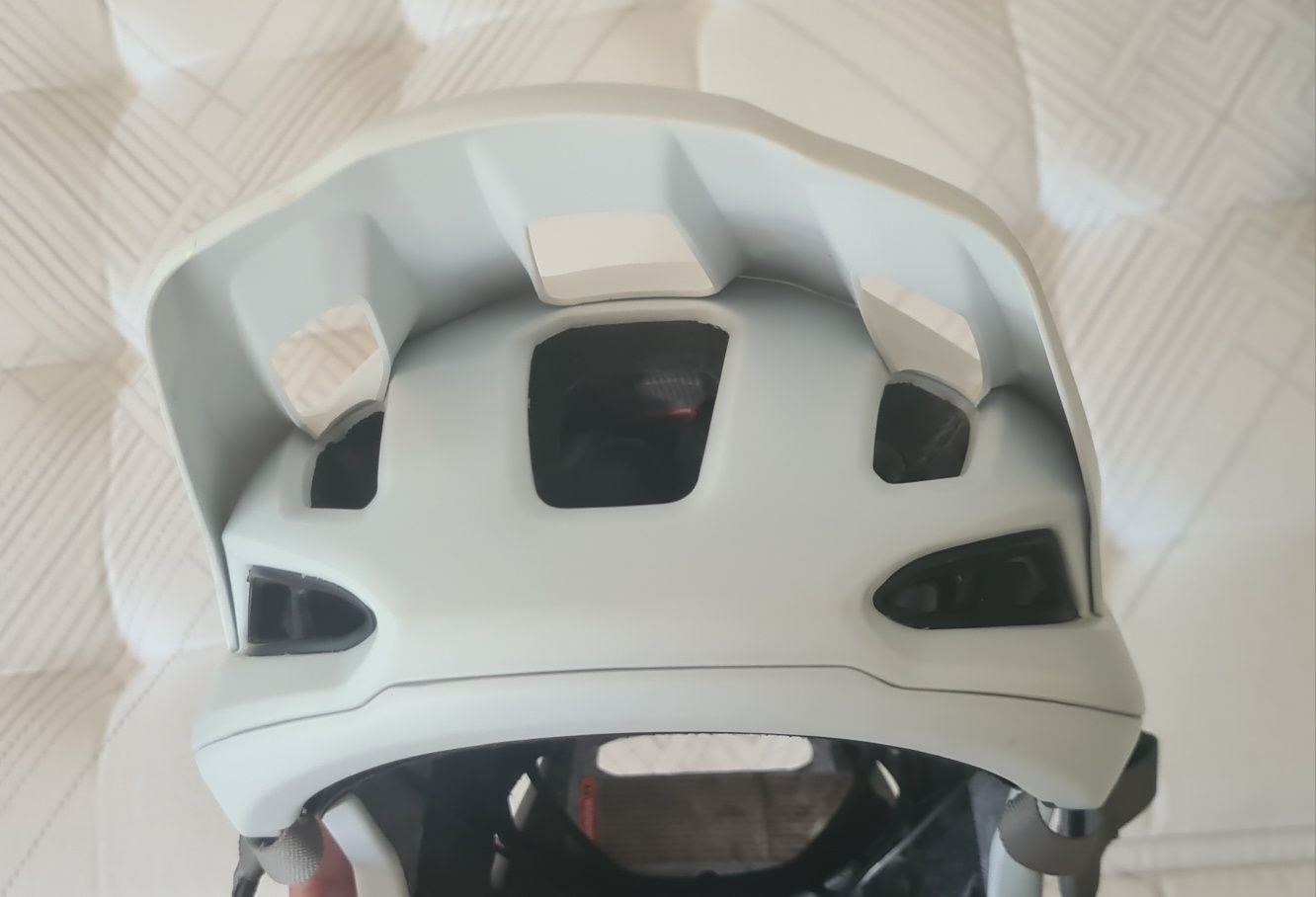 Capacete Specialized tamanho L