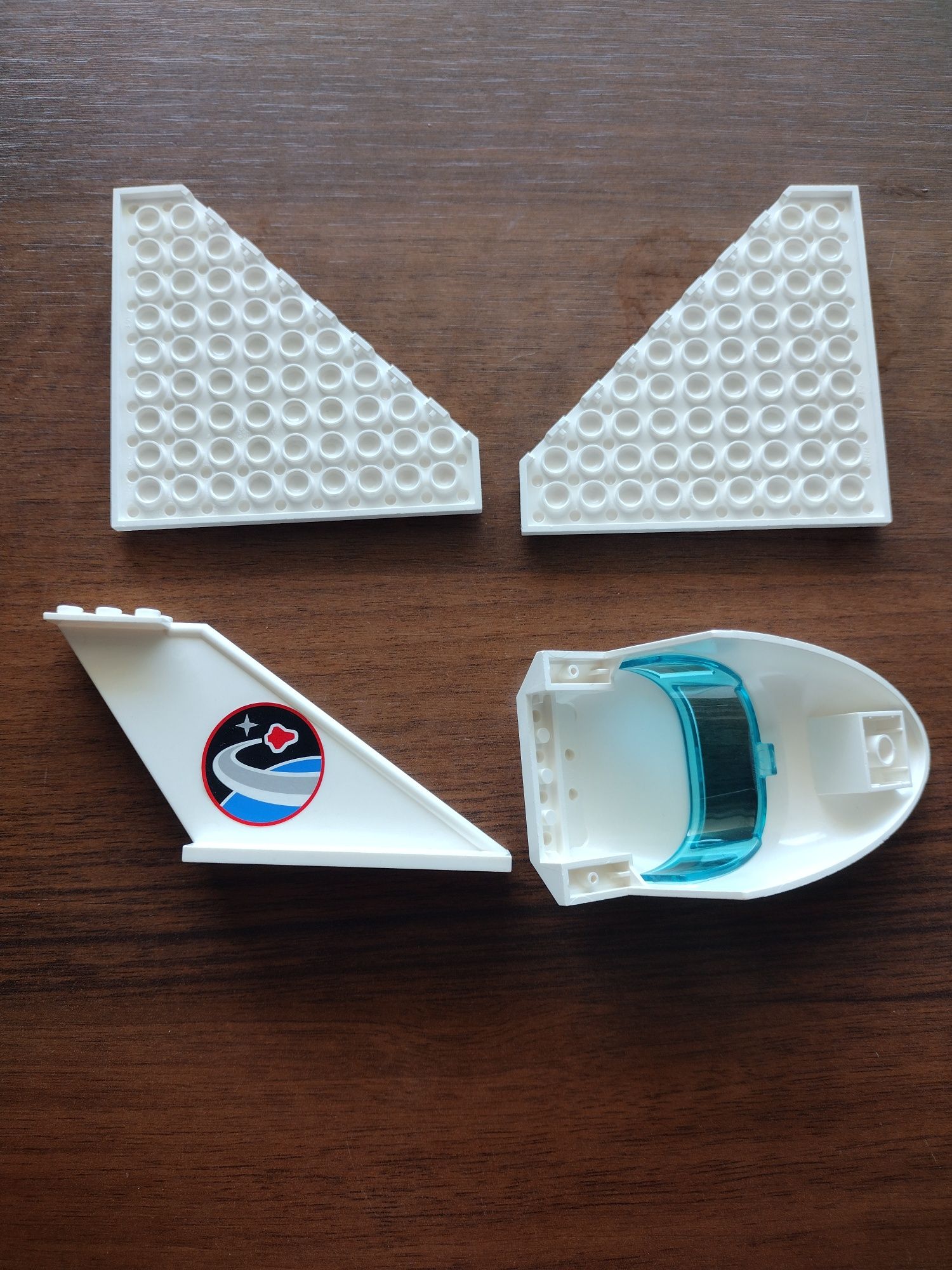 LEGO 3367 Space Shuttle - elementy
