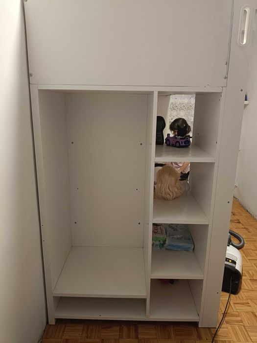 Sprzedam łóżko z materacem oraz biurkiem odbiór osobisty