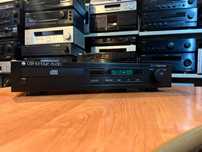 Odtwarzacz płyt CD Cambridge Audio D100 Audio Room