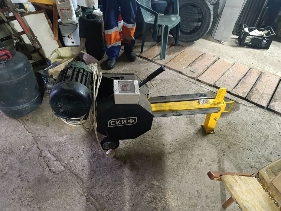 Рейковий колун .