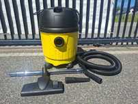 Profesjonalny odkurzacz Karcher 561 Eco*Gwarancja