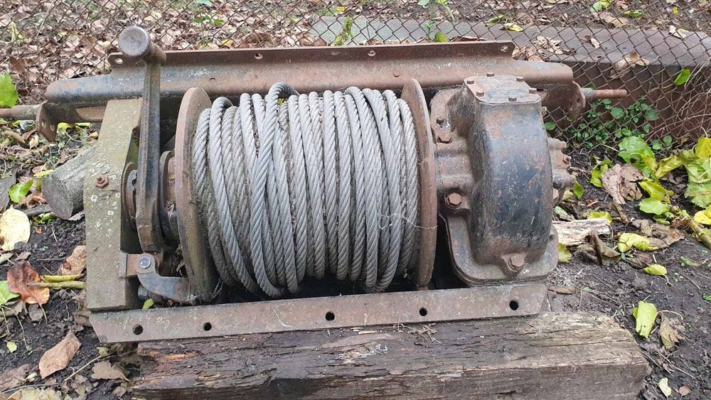 Лебідка ЗІЛ 131 з тросом