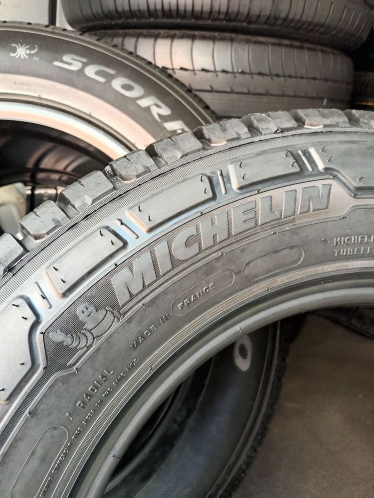 235/65/16с Michelin Agilis CrossClimate 235/65 R16C 115R