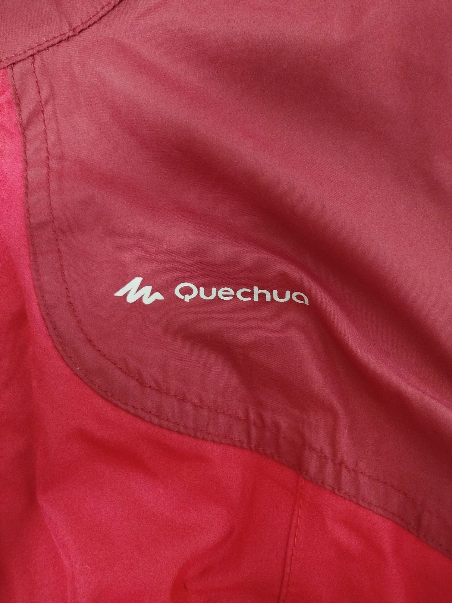 Kurtka wiatrówka Quechua r. XS