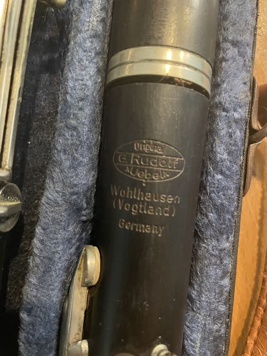 Продам кларнет в хорошому стані