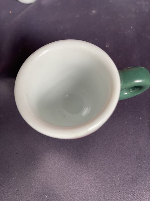 Інвентар барний. Килимки. Чашки. Диспенсери для серветок. Салфетниці