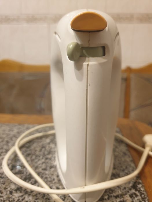 Міксер Philips CreaMix HR1490