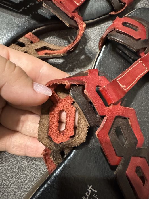 Шьопанці шкіряні