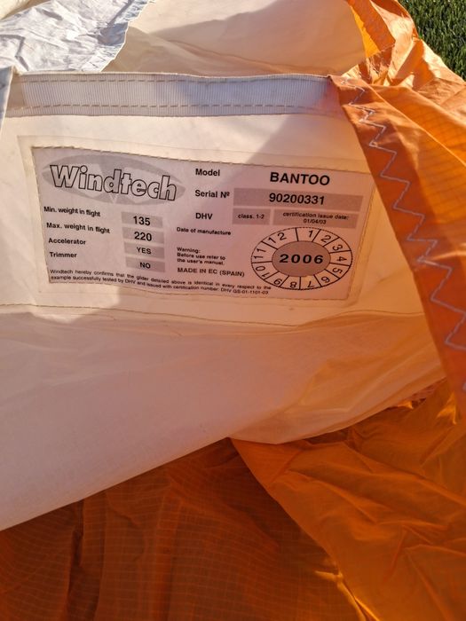 Vendo parapente Bilugar Windtech Bantoo  negociável