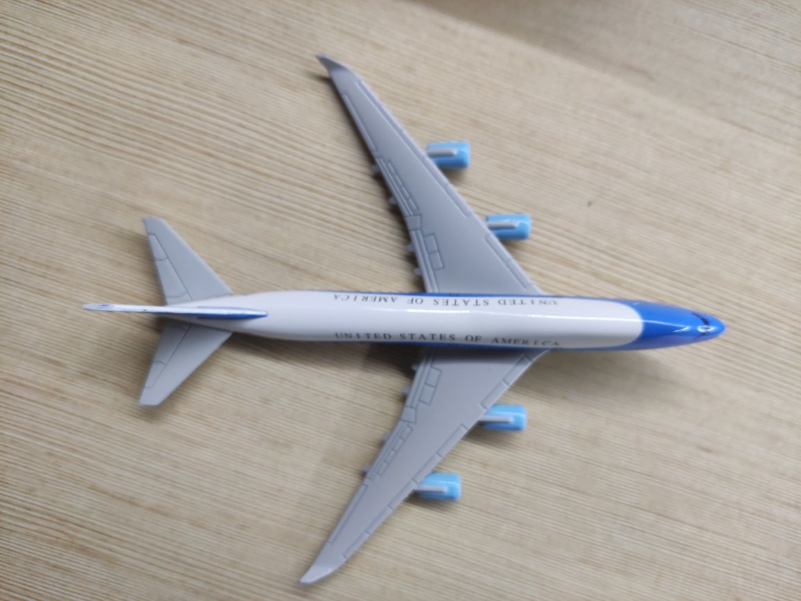 Model Boeing 747