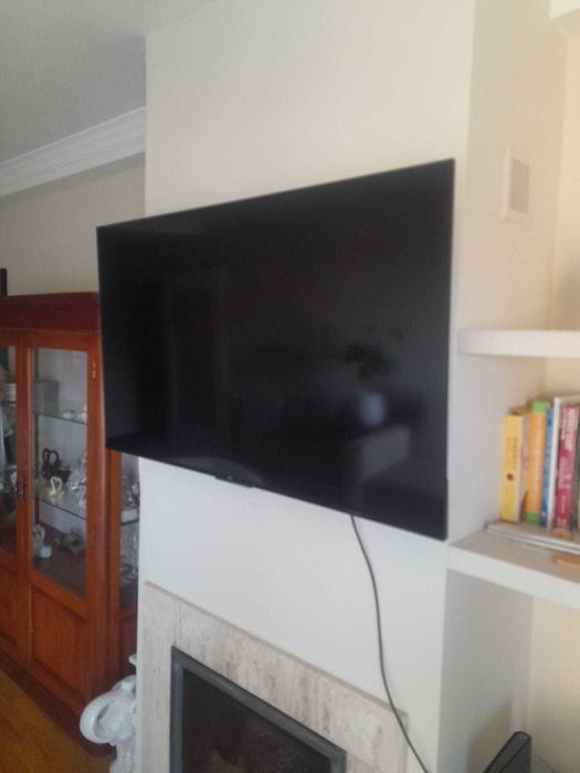 TV TCL 55P638 pouco uso