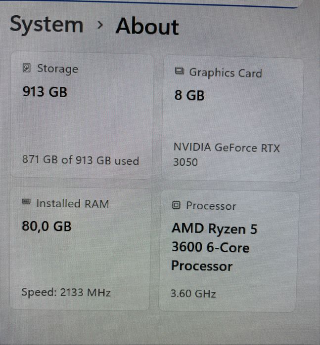 Torre amd ryzen 5 3600 rtx 3050 8gb 80gb ram 512 nvme 512 ssd monitor