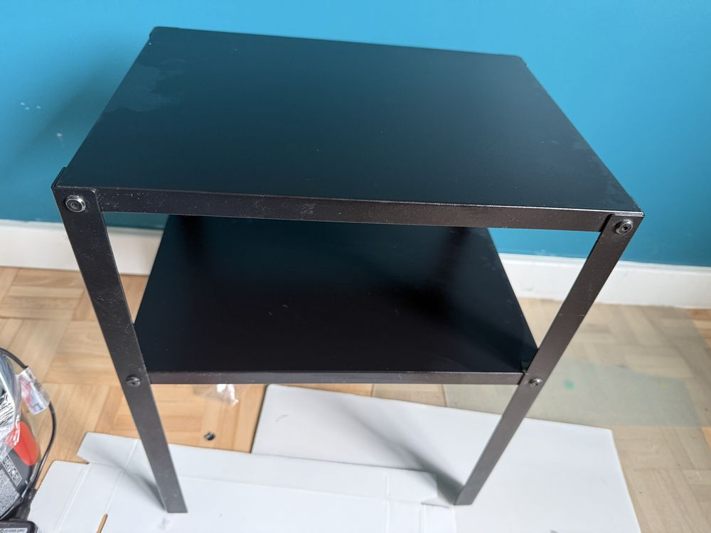Stolik nocny metalowy 37x28