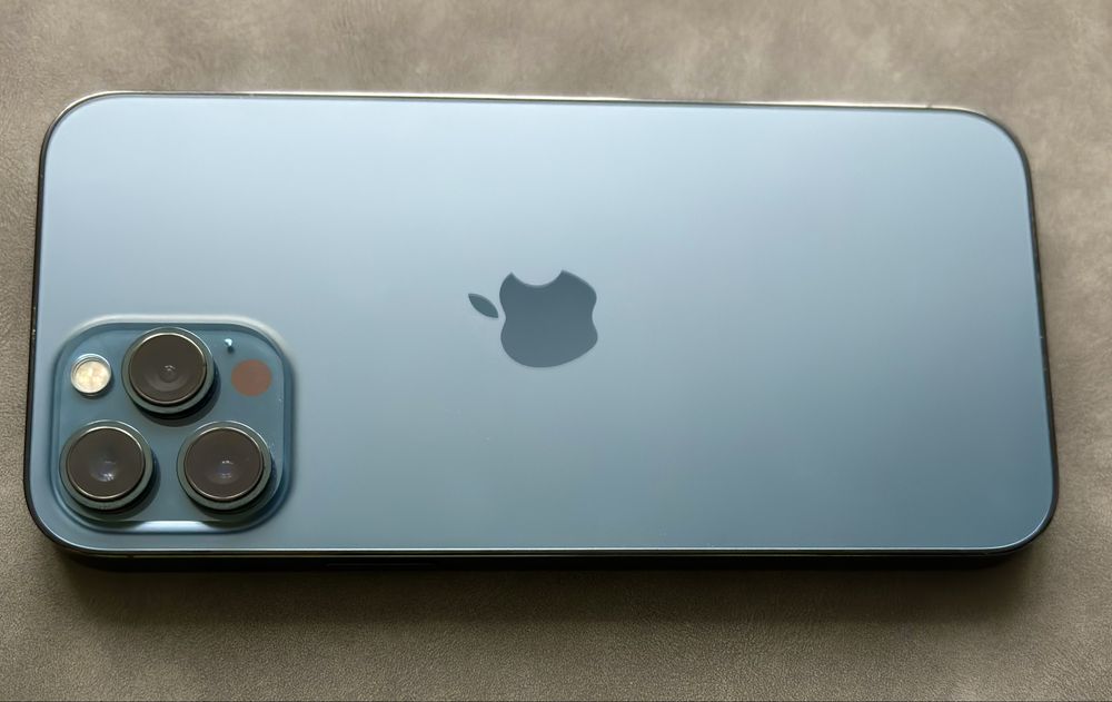 iPhone 12 pro max jak nowy