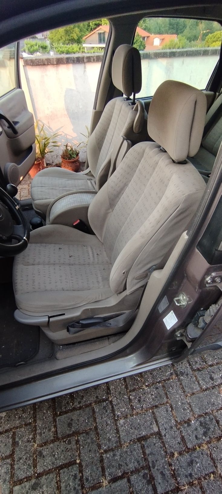 Renault Scenic 1.9 DCI