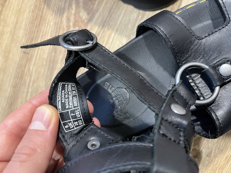 Жіночі сандалі Dr. Martens Adaira  Оригінал. Розмір 38(24,5 см.)