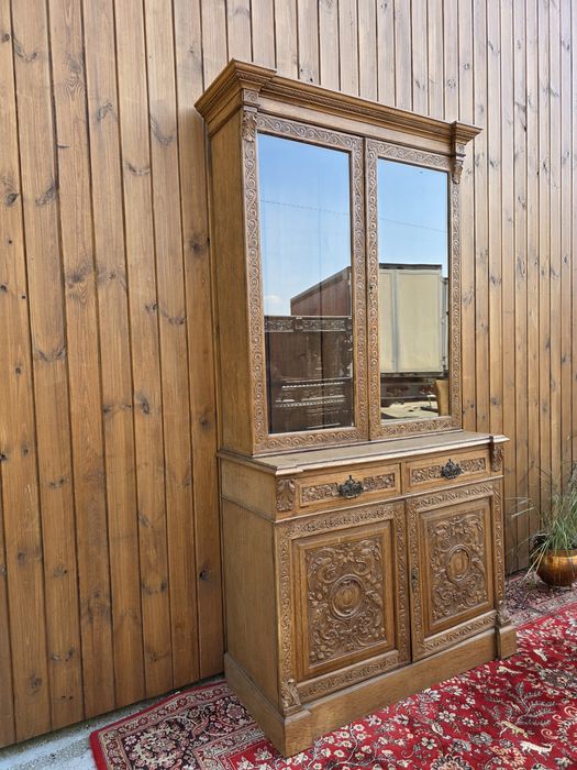 Neorenesansowy rzeźbiony kredens witryna jasna dąb #1932 Stylowy Węgró