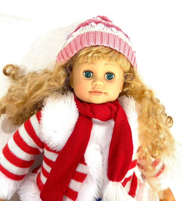 Интерактивная кукла Ангелина, 57 см ,поет, рассказывает сказки, мимика