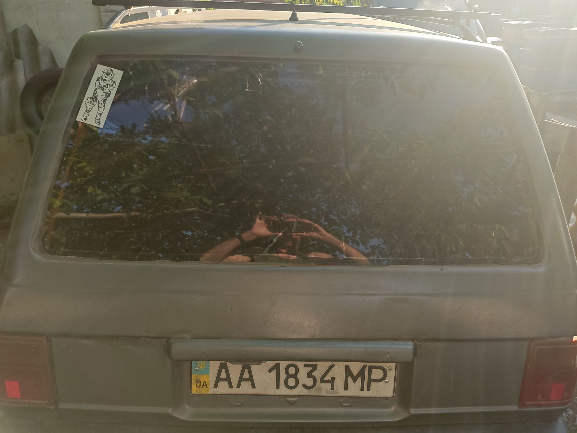 Авто Мицубиси сейс вагон