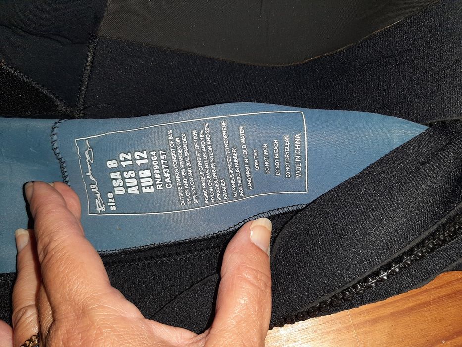 Fato de surf Billabong mulher