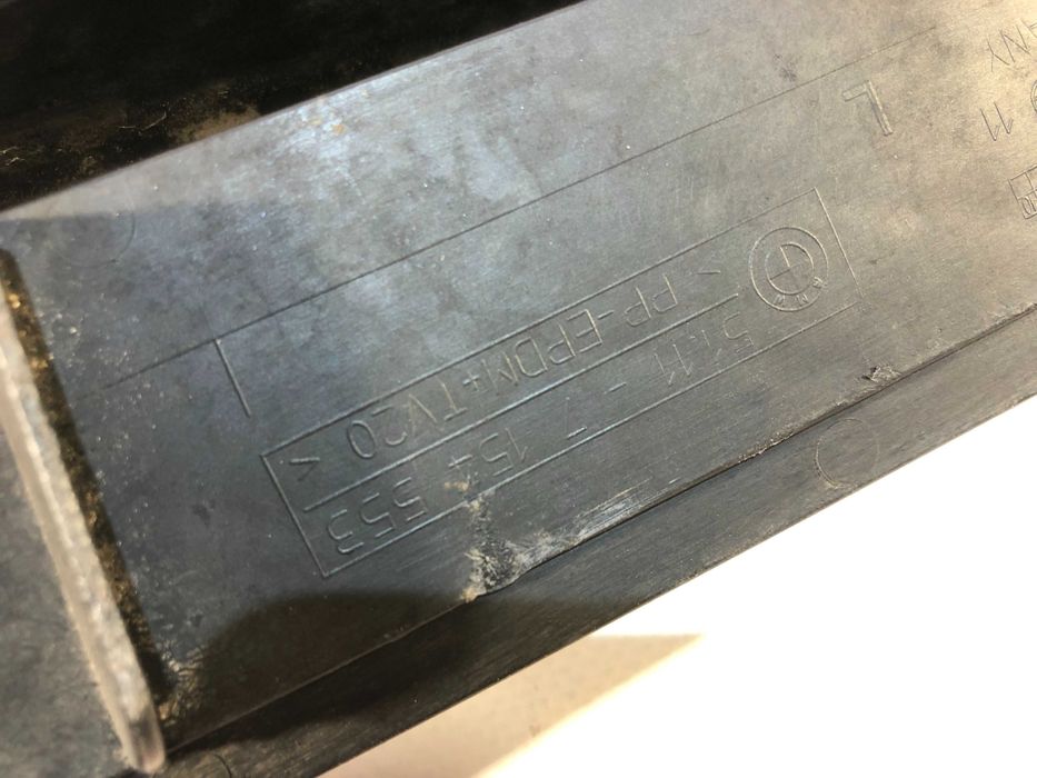 Grelha Parachoques BMW SERIE 5 E90 E91 ESQUERDA ORIGINAL