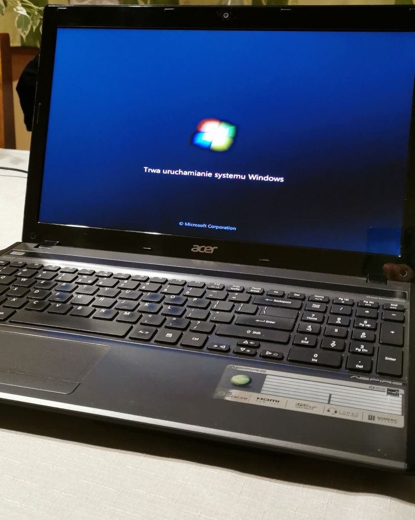 Acer 5755g Intel i3, 8 GB, 500 GB