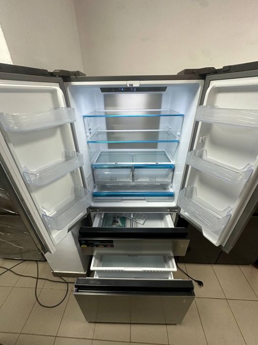 Side by side Холодильник Двохдверний Hisense Bosch Новий Акція