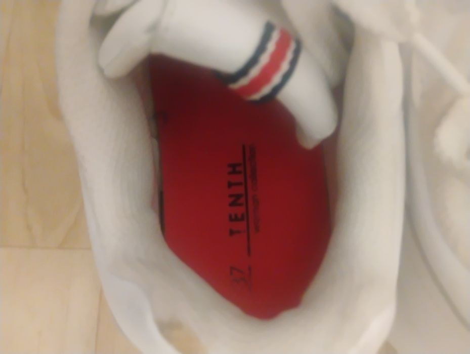 Buty Sneakersy Tenth 37