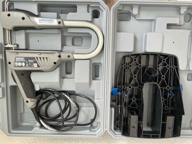 Стаціонарний лобзик DREMEL Moto-Saw