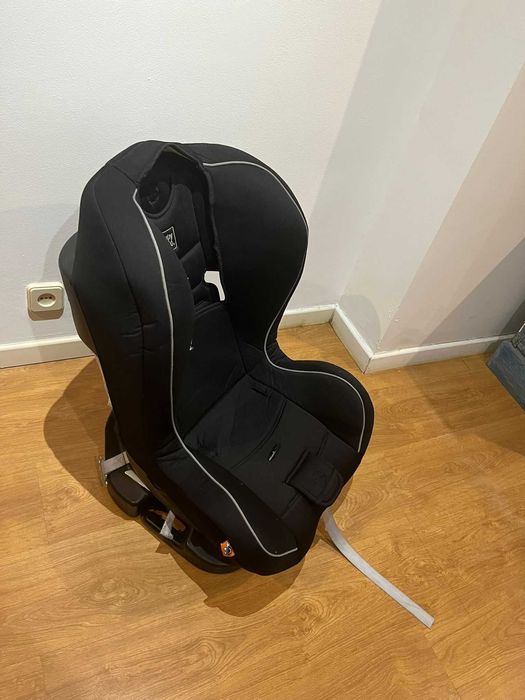 Cadeira de bebé auto
