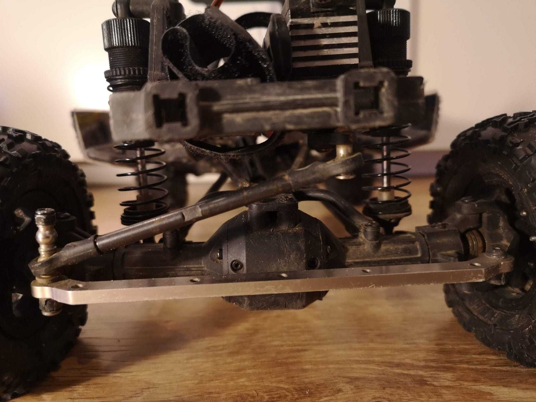 Carisma SCA-1E Mitsubishi Pajero XL-W 1/10 RTR (WB 313mm) v2.1 używany