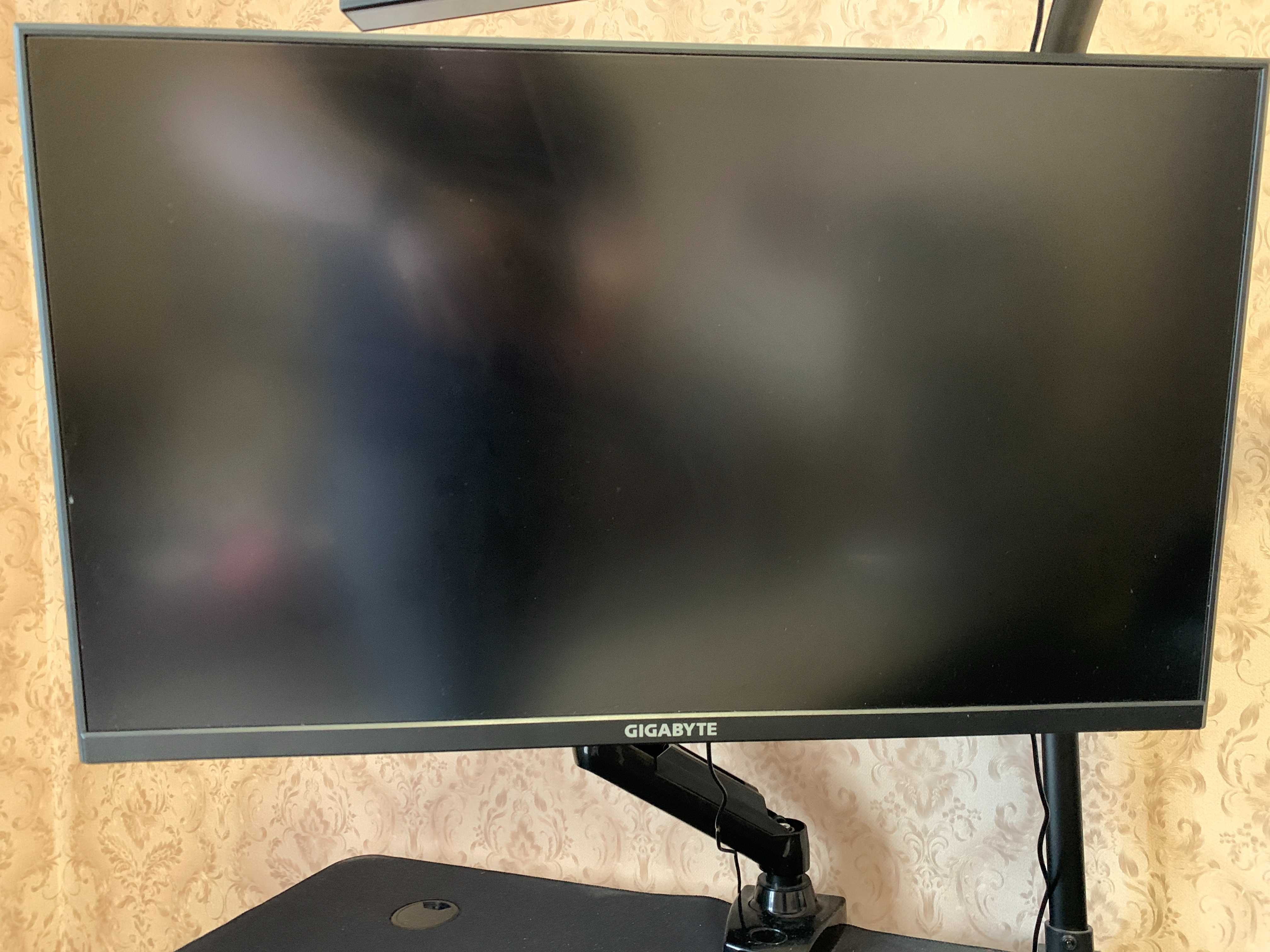 Gigabyte G27Q Gaming Monitor -- 2K IPS 8-Bit / 144Hz