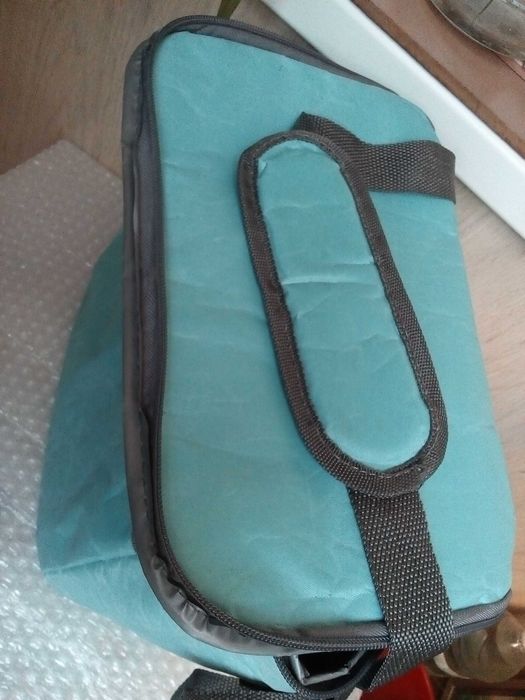 термосумка голубая с плечевым ремнём