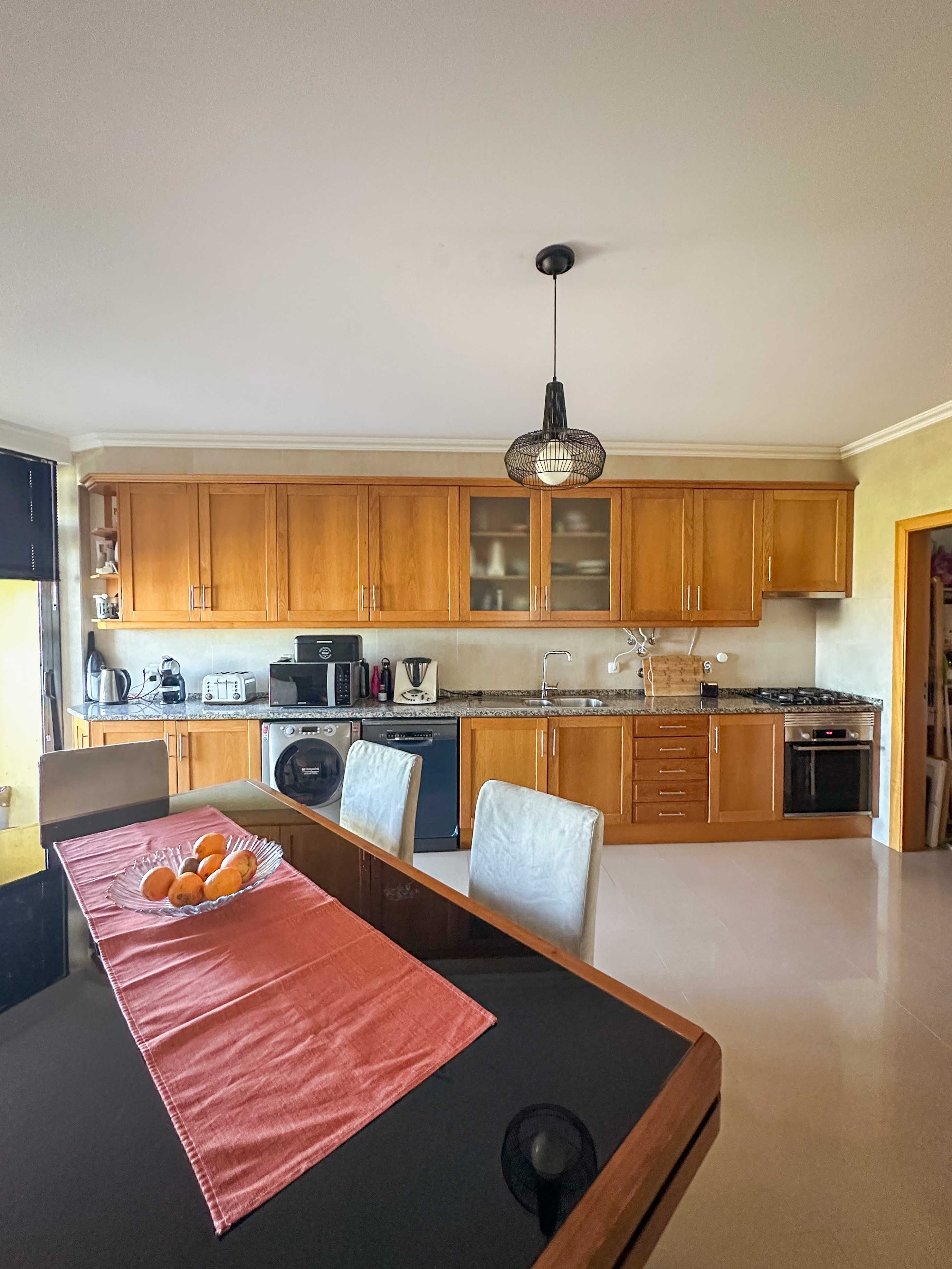 VENDE-SE T4 com 190 m2 e garagem em Beja Urb. Moinhos de Santa Maria