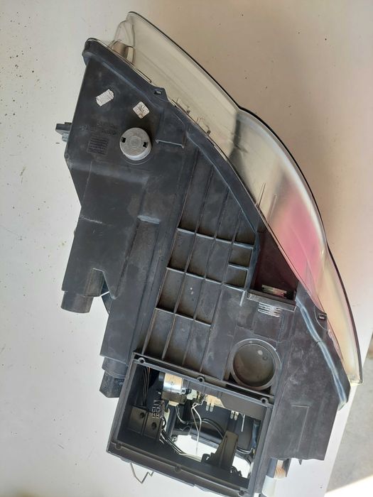 farol esq vw passat