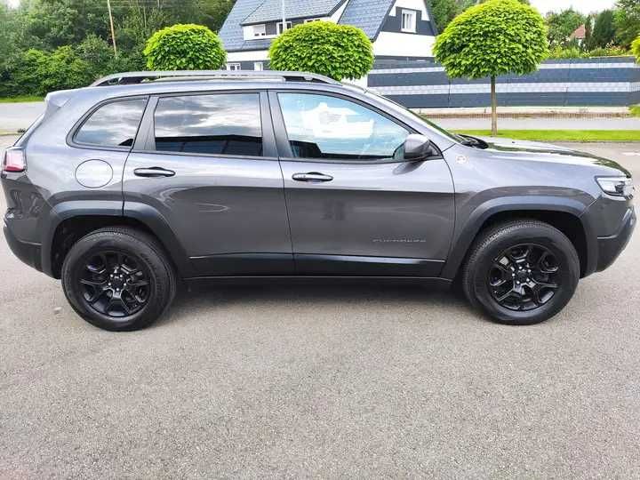 Jeep Cherokee 2020 року Trailhawk