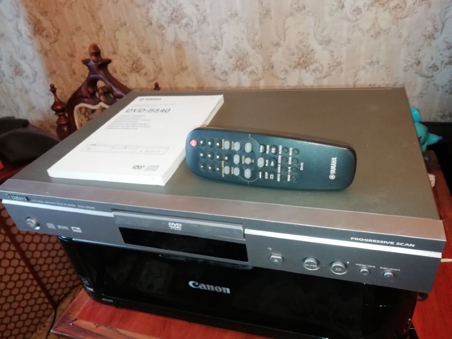 DVD player Yamaha DVD-S540