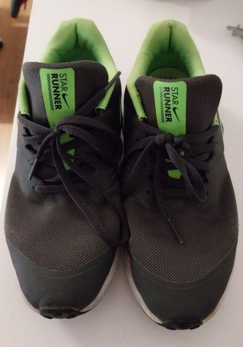 Sapatilhas Nike tamanho 38,5 para homem(ou jovem)