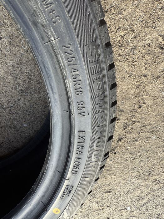 225/45 r18 Nokian SnowProof 1 Резина зимняя НОВАЯ