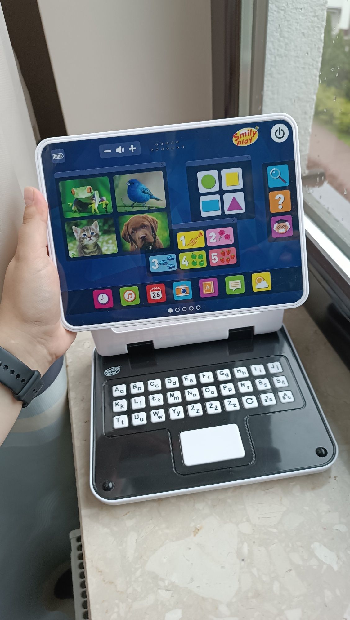 Smily Play, laptop dla dzieci i tablet 2w1