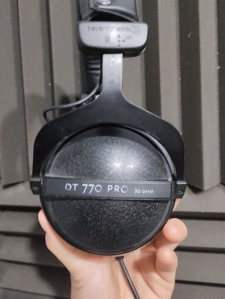 Słuchwaki studyjne BEYERDYNAMIC DT770 Pro 80