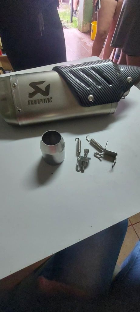 Tłumik Akrapovic