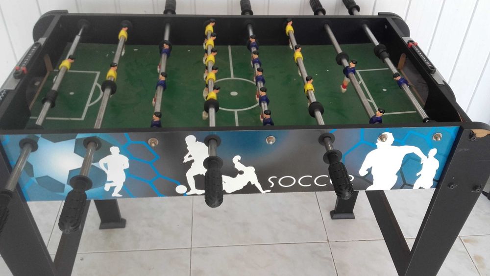 bilhar matrecos para criança.