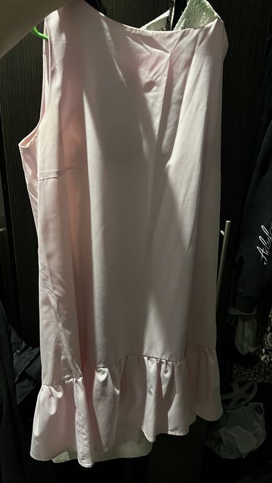 Отдам даром одежду