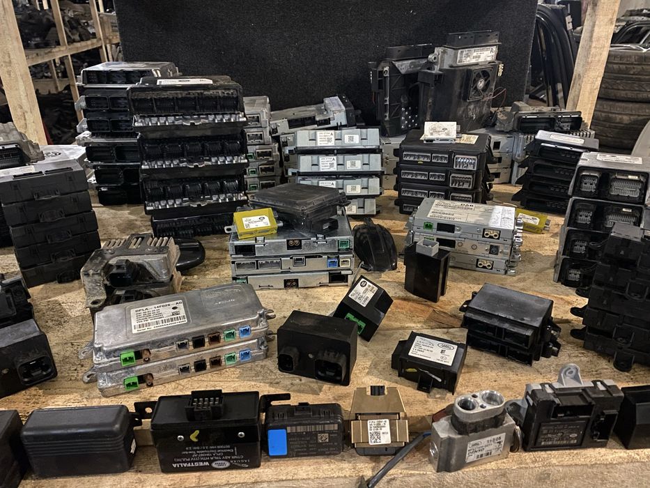 Блоки Керування Датчики Управління Range Rover L405 L322 L320