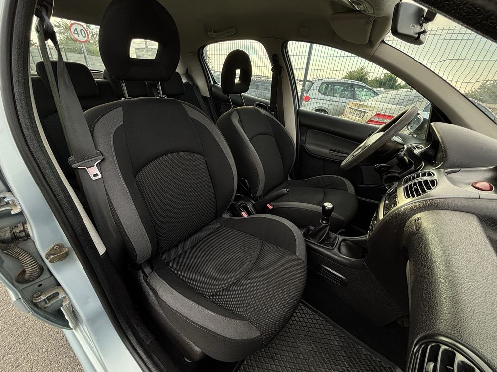 Peugeot 206 1.4 HDI ! Zarejestrowany ! Klima !