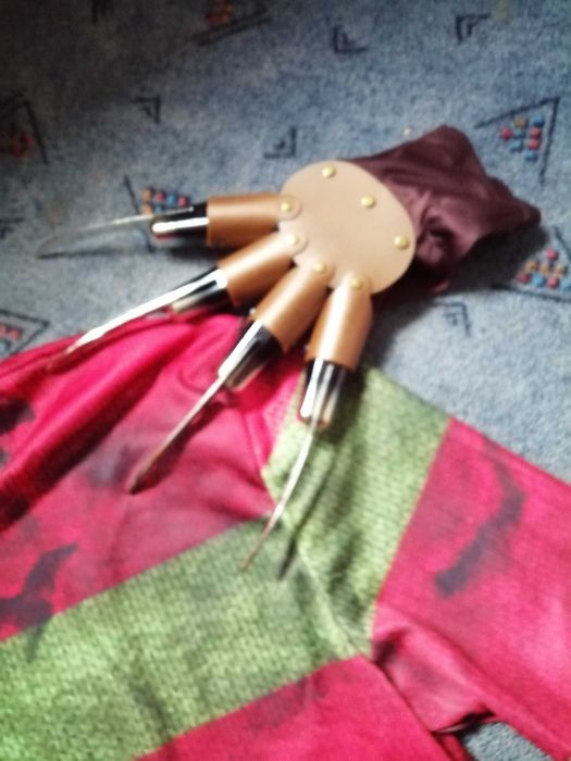 Strój karnawałowy halloween przebranie Freddy Krueger koszmar z ulicy