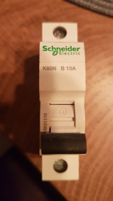 Bezpiecznik Schneider K60N B 10A